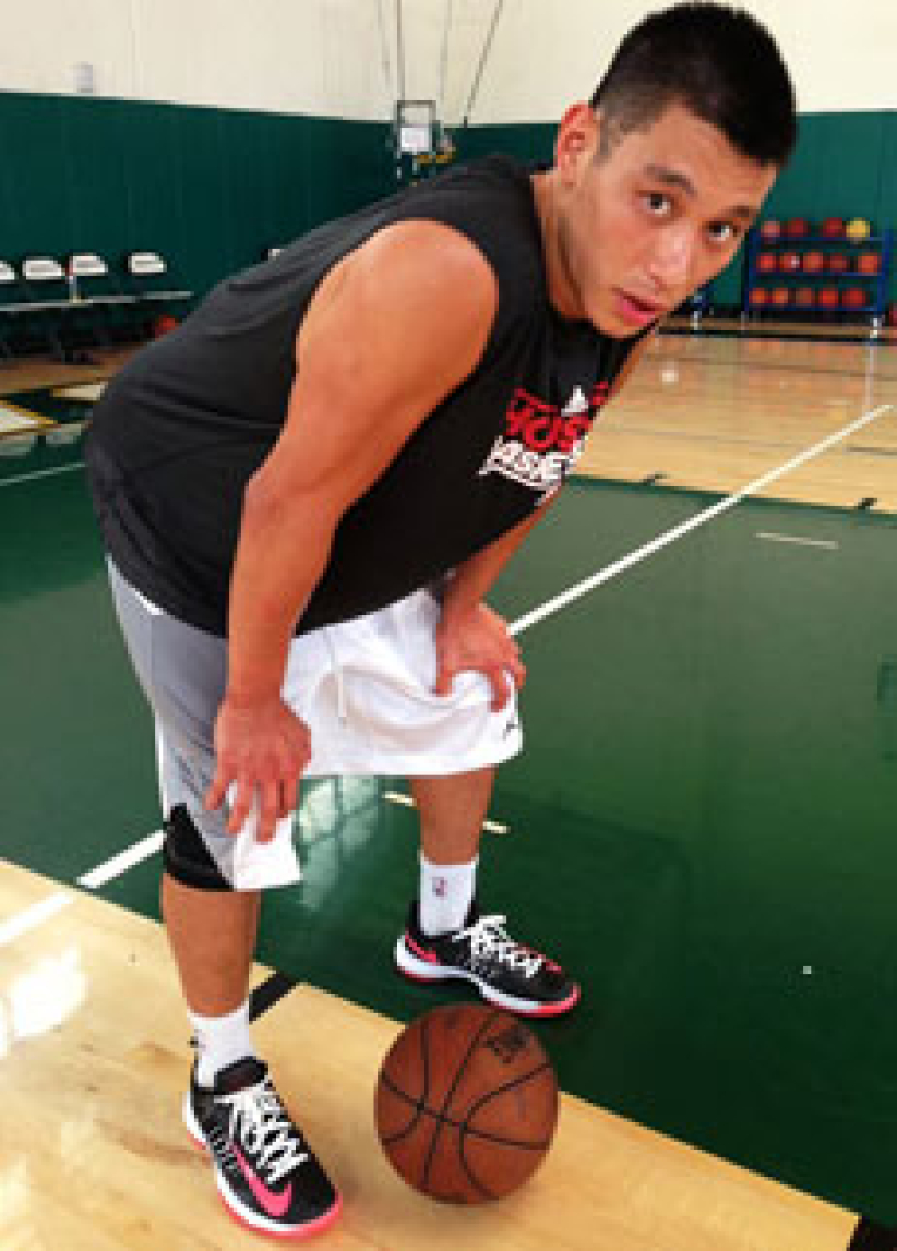 林書豪發刻苦訓練照 對亞洲之行充滿期待