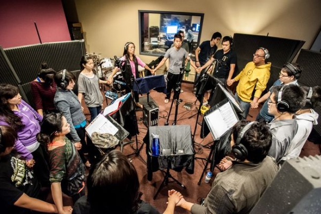 讚美之泉詮釋「合一」:從心開始 不分彼此