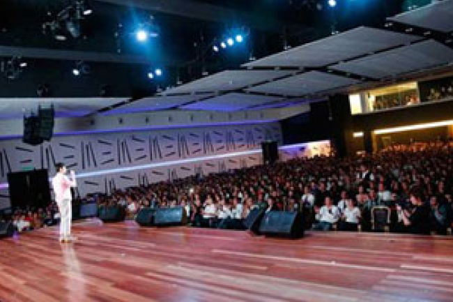 基督徒藝人宋逸民大馬福音佈道領500人歸主