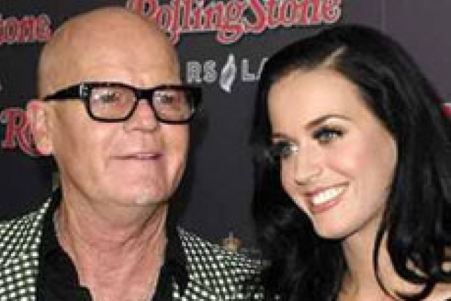 歌手Katy Perry鼓吹同性戀 父親愛女心切為她禱告