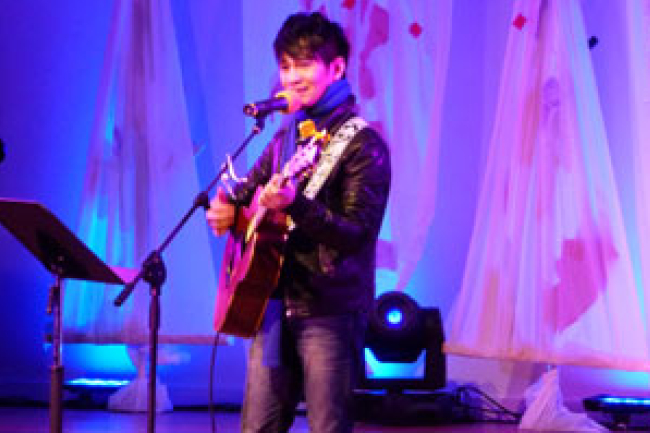 音樂全才羅文裕：用歌聲抒發對上帝的愛