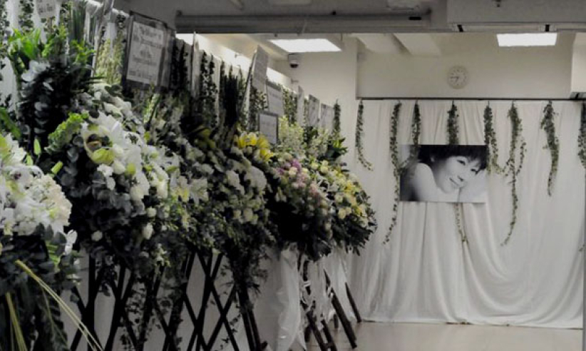 罗慧娟安息礼拜举行 逾百好友出席