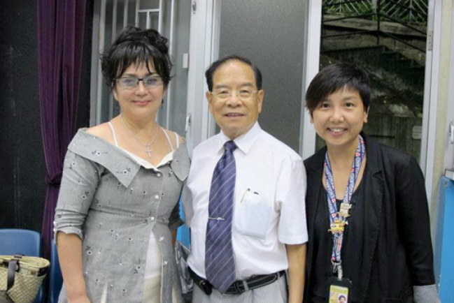 馮寶寶《無價之寶》見證會細說信主生命改變