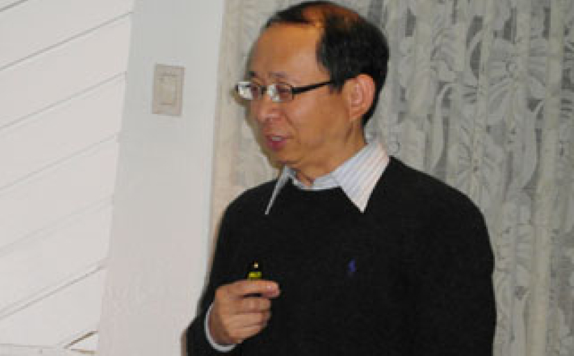 蘇文安牧師鼓勵信徒「寫出你的生命故事」 