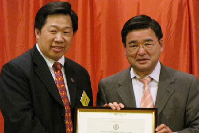 「紐神」18周年感恩 冀望網絡神學教育更上一層樓