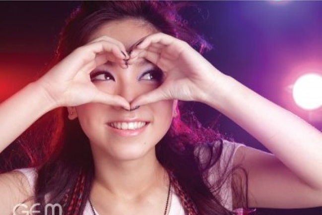 鄧紫棋：我是基督徒 堅拒婚前性行爲