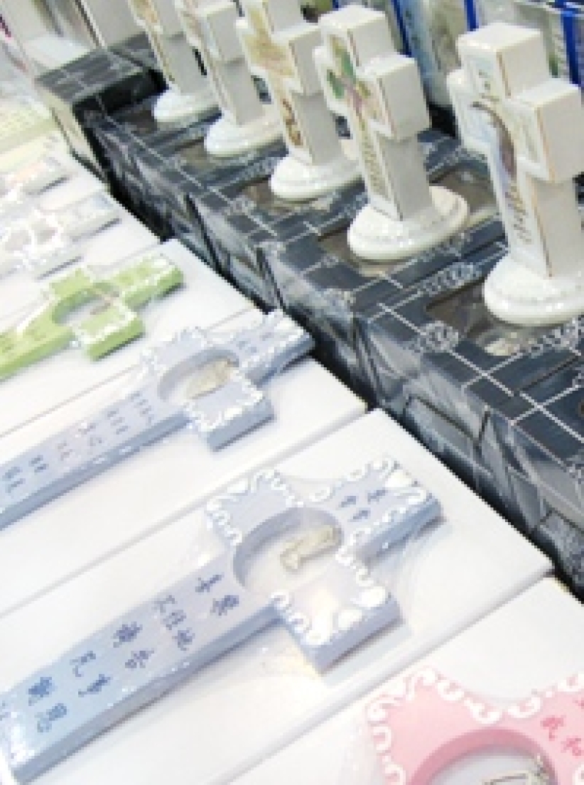 资深行家周文志：挂名基督教礼品充斥市场 