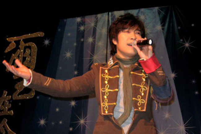 邰正宵新曲《有人關心你》助台灣災民走出憂鬱