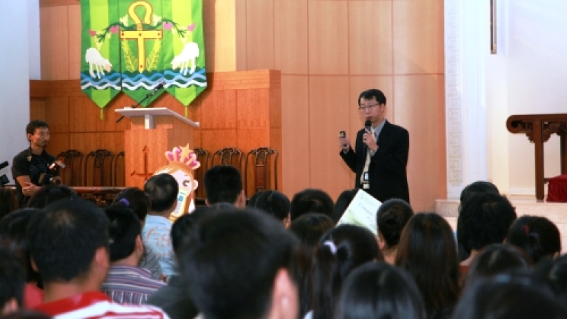 信义会办学 宏信书院招生简介会反应热烈