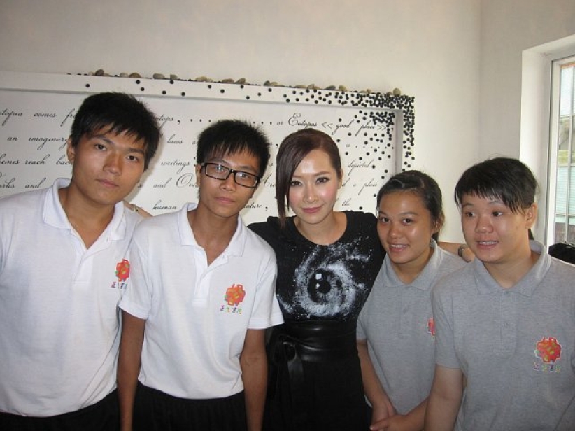 關心妍：正生籌款show不會停 為學生打氣