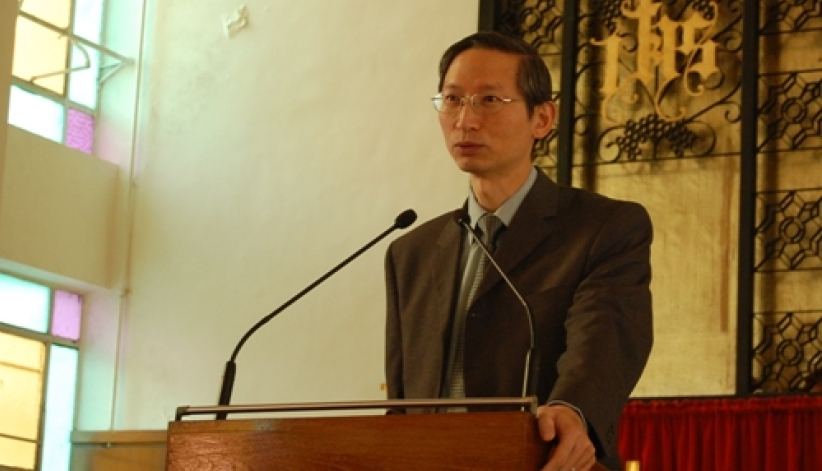 萧寿华牧师向教牧同工分享圣灵导引