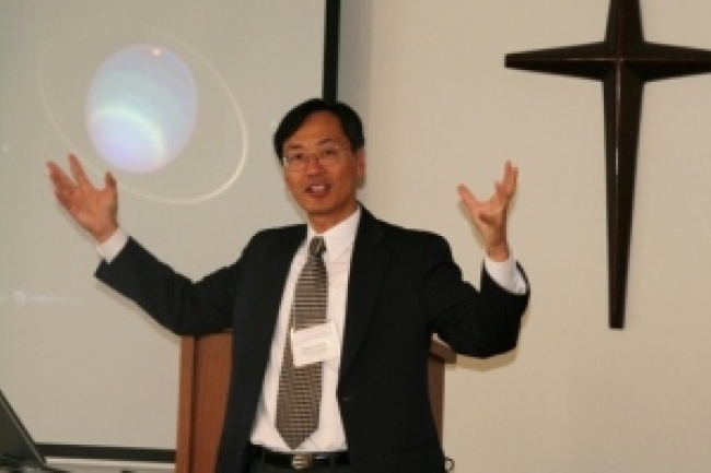 聽華人物理學家談科學與聖經