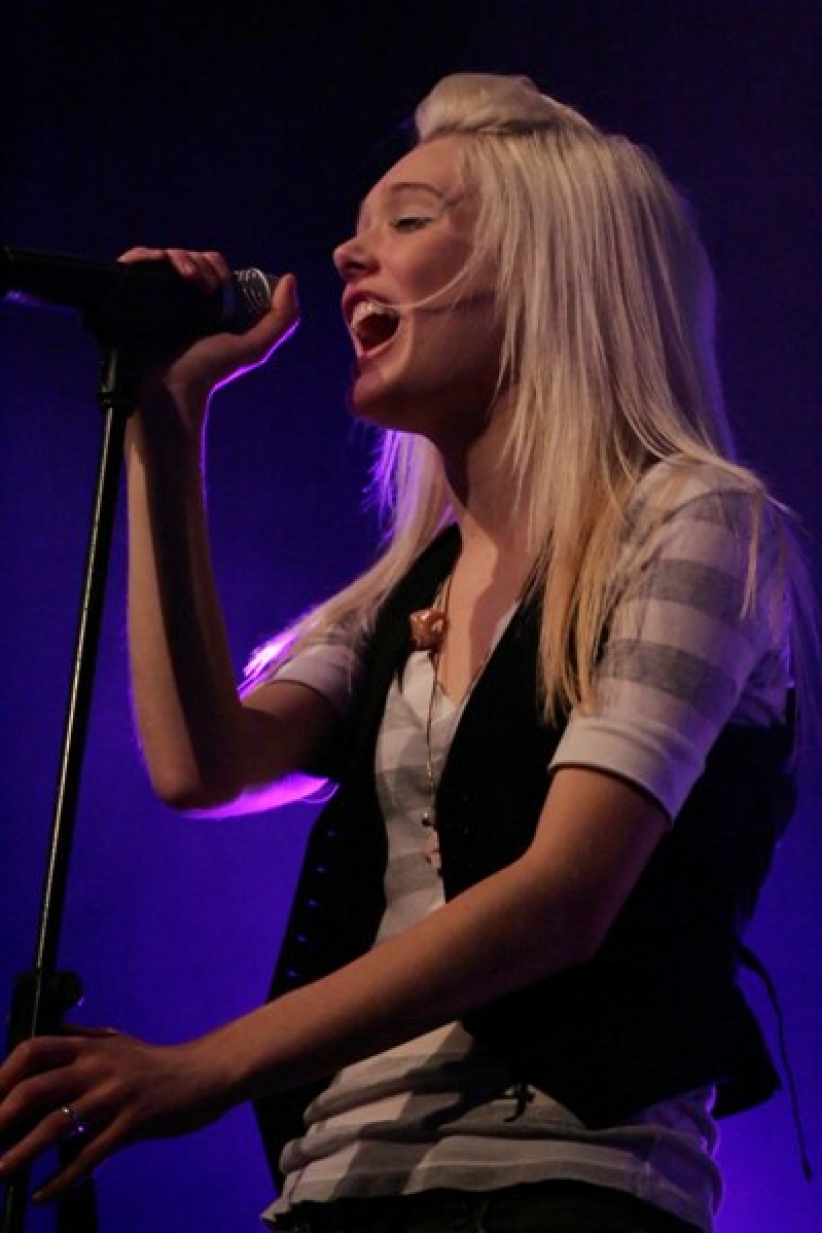 美國19歲搖滾天后Krystal Meyers首度來港開唱