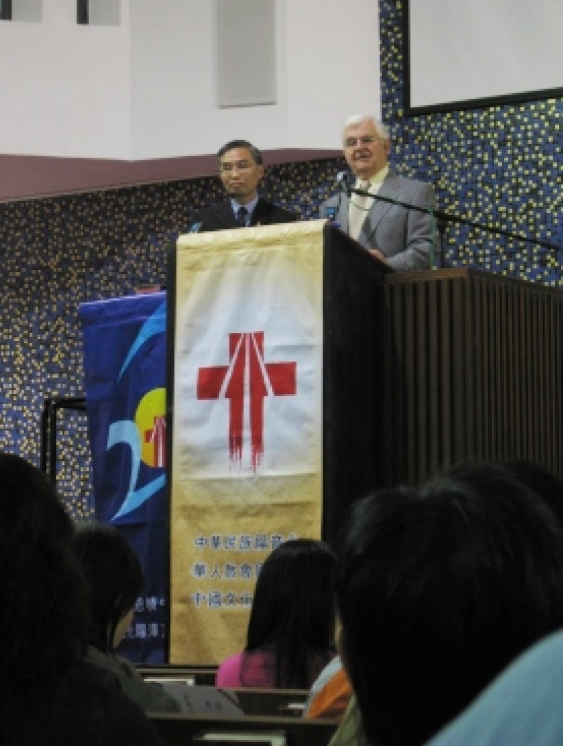 侯士庭博士分享現今基督徒的先知召命和身份