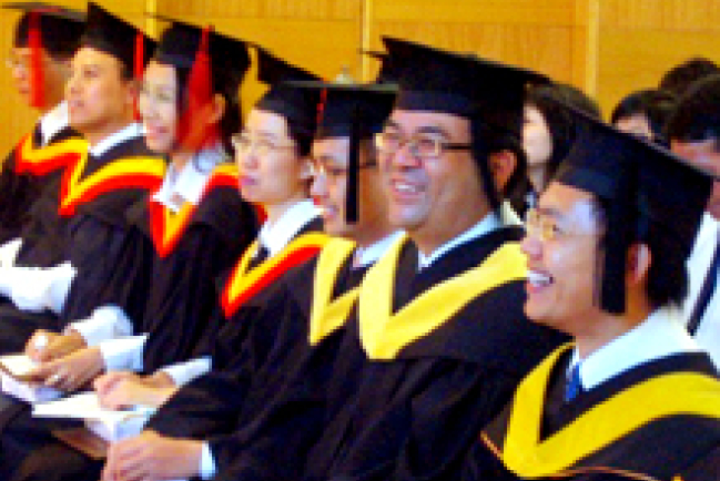 張子江牧師為神學教育「把脈」