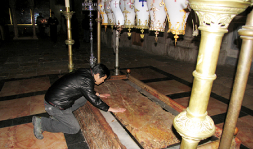 「地球深度行」將於創世、亞視二台上映 與觀眾翻阅《聖經》歷史遺址