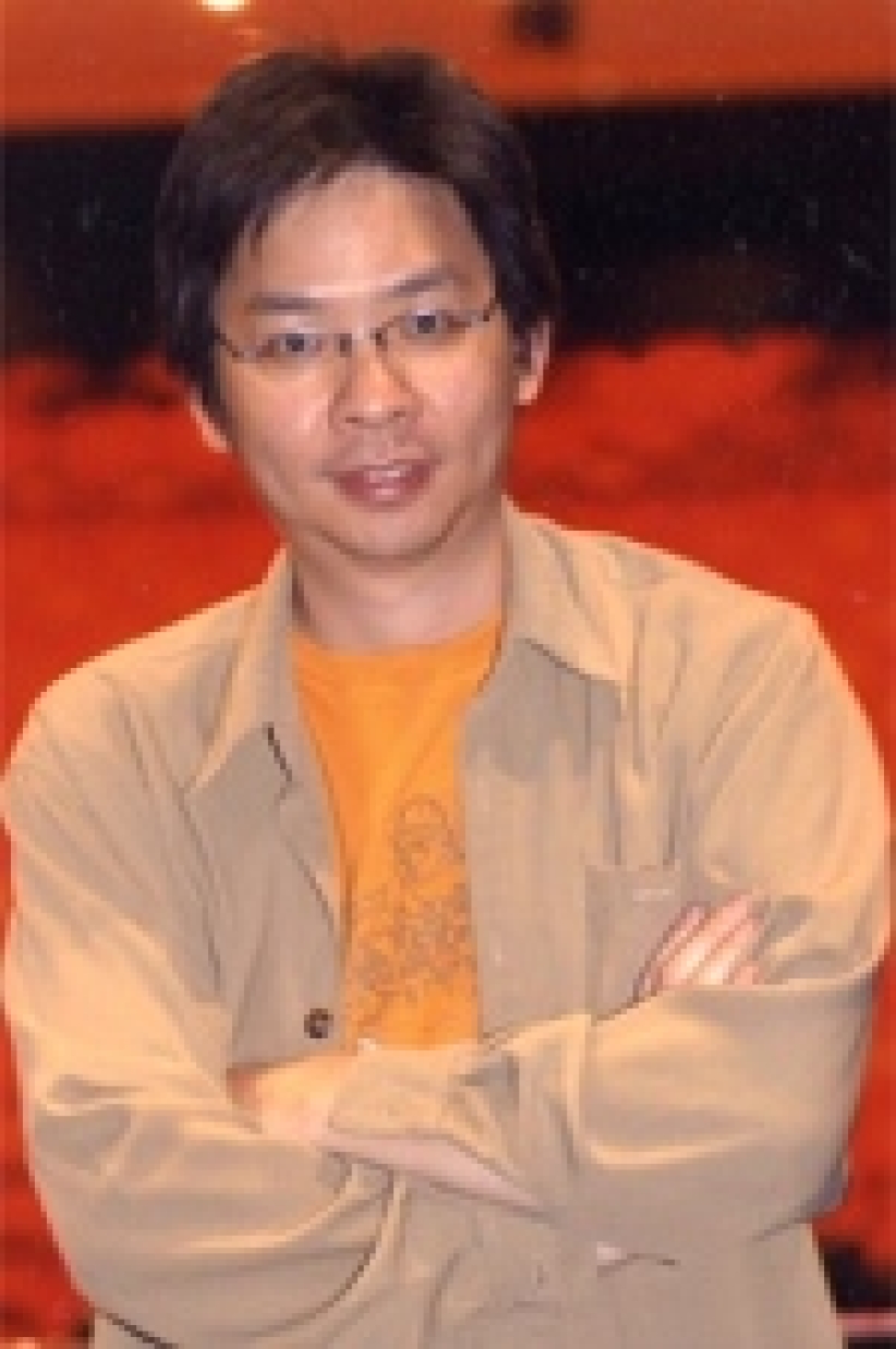 与儿歌创作人何崇志博士访谈