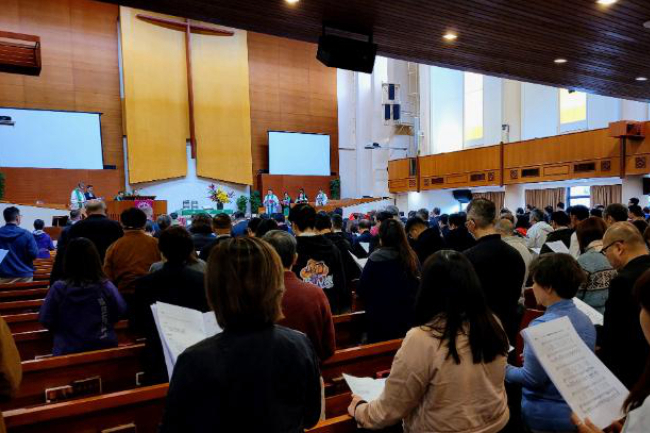 2024香港教會普查：會眾人數減、老齡化、教牧流失