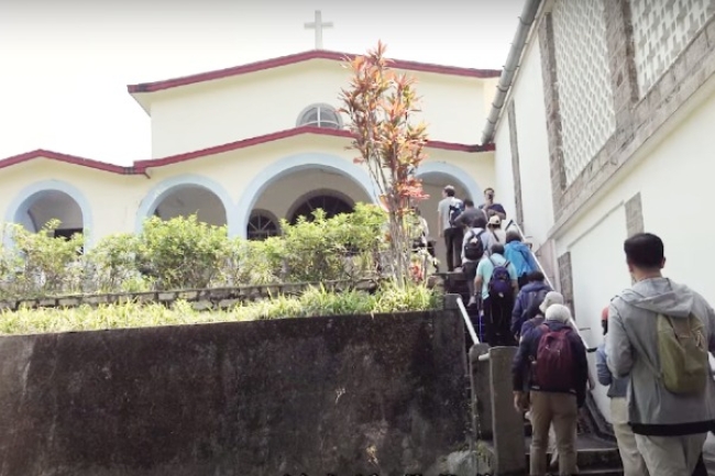 聖公會天主教同行「拜苦路」默想基督受難十四站