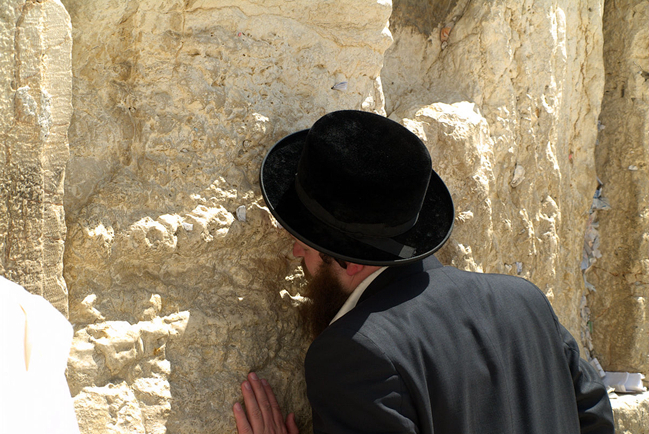 吳振智牧師談聖殤紀念的真諦：人人都需要「哭牆」