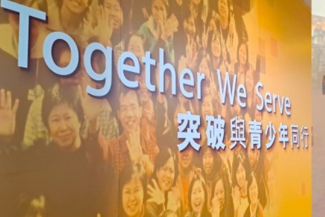 【專訪】梁柏堅：線上社交圈尋找隱蔽青年