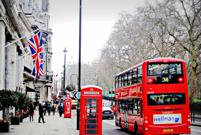 14萬港人計劃移英 宣教士連結華人教會協助融合