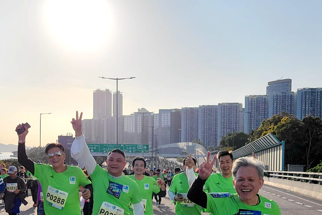 肺癌康復首次跑畢十公里全馬  鄭振華牧師：「堅持到底必有成果！」