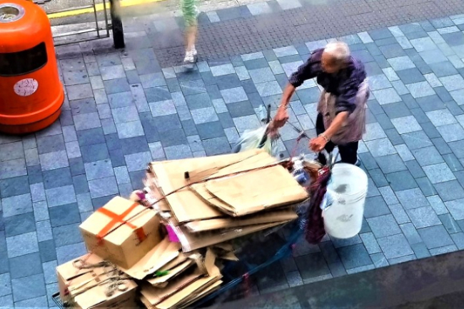 垃圾徵費環團籲污者自付 拾平台促尊重拾荒者