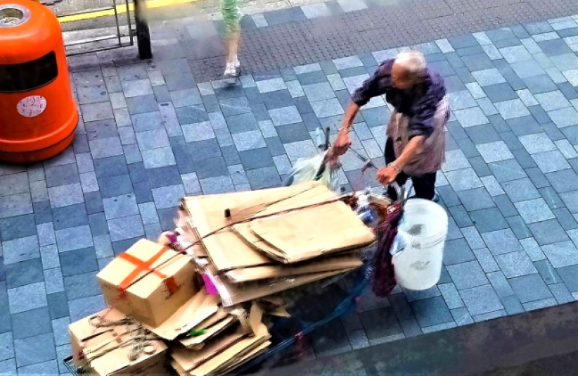 垃圾徵費環團籲污者自付 拾平台促尊重拾荒者 