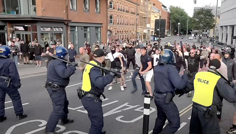 英国13年来最严重骚乱 香港前线差会为穆斯林祈祷