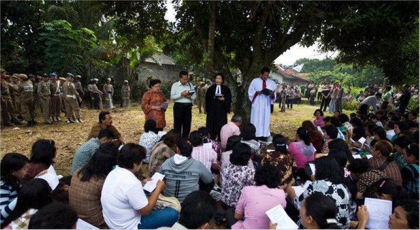 印尼基督徒圣诞崇拜遭穆斯林阻挠 宗教自由