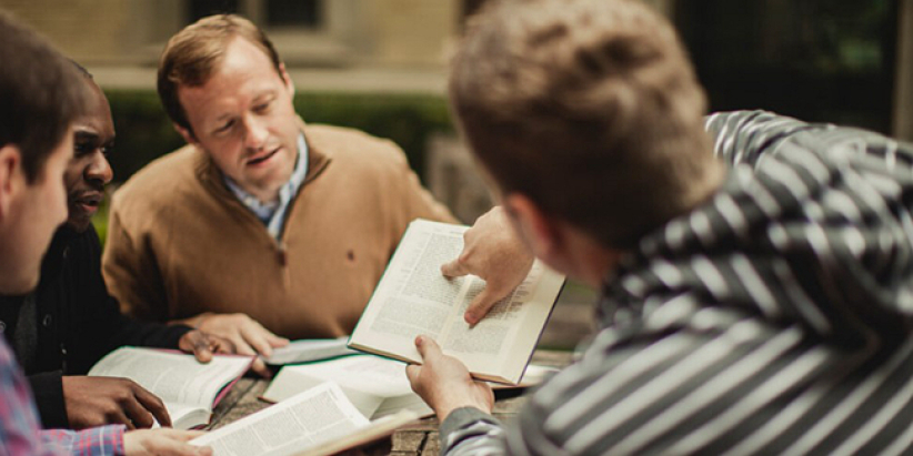 2025聖經公會報告：美國各世代都更多男性閱讀《聖經》