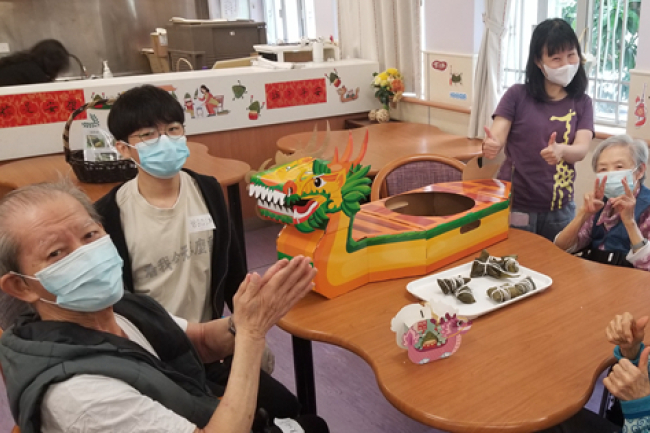 端午粽香飄廣蔭 頤養院為長者締造溫馨回憶