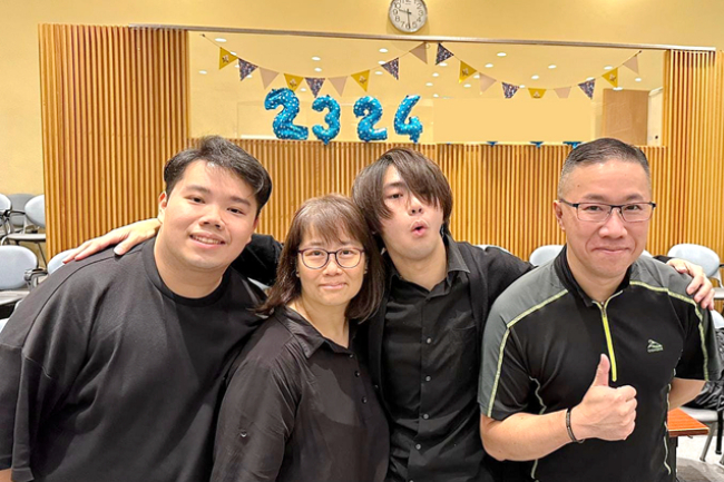 【專訪】從「能醫不自醫」到與子同行：親子心理專家周朗的「育兒告白」