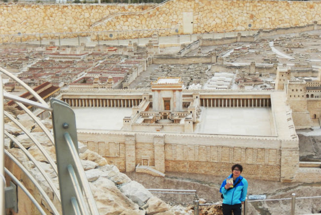 張文偉談漫畫奇緣 歷盡千辛《我是王》日本全線書店上架 　　