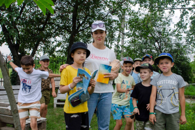 歐亞使命團舉辦聖經營 以愛醫治戰爭創傷的烏克蘭兒童