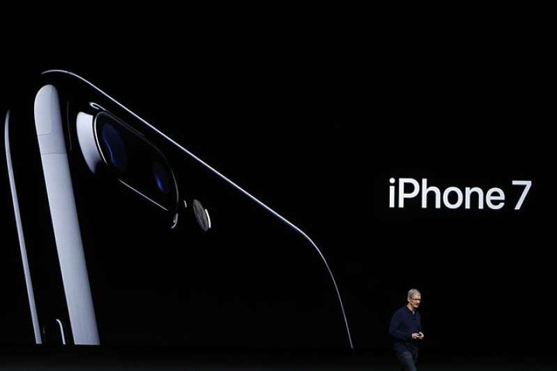 Apple Holds Press Event to Introduce New iPhone