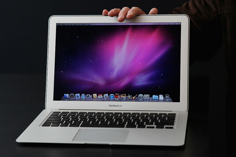 Apple Debuts New Operating System, iLife 11 and MacBook Air