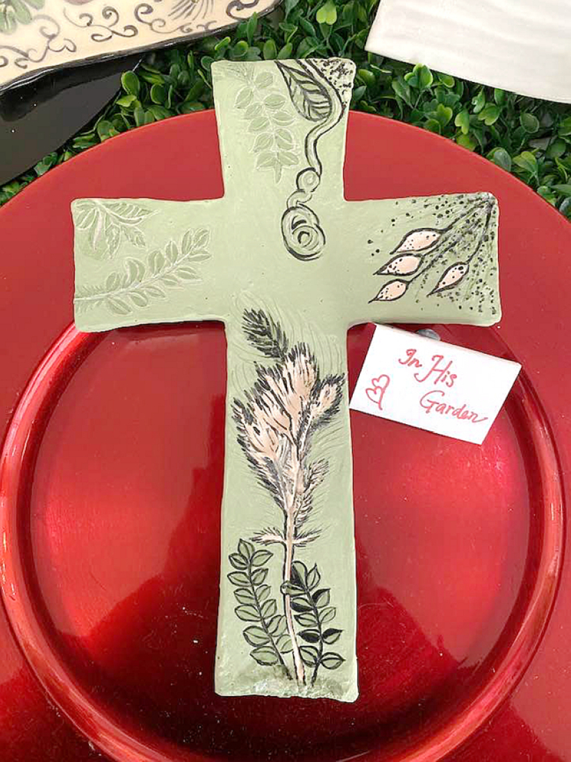 【專訪】從「門徒」到「門陶」— 藝術家溫婉芬的天路歷程  