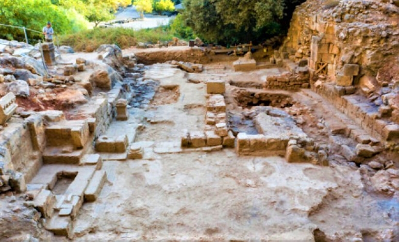  「彼得磐石」教堂遗址出土 传耶稣托付彼得建教会之地