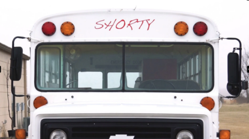 美教会走出围墙 改装校巴入社区传福音