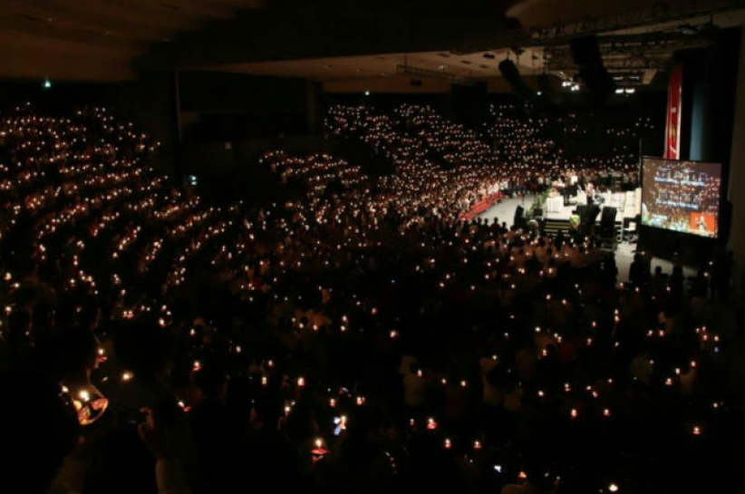 唐崇榮牧師19場巡迴佈道傳遞聖誕救贖燭光