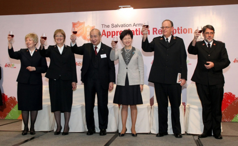 救世軍國際領袖訪問香港 特首梁振英會談表支持