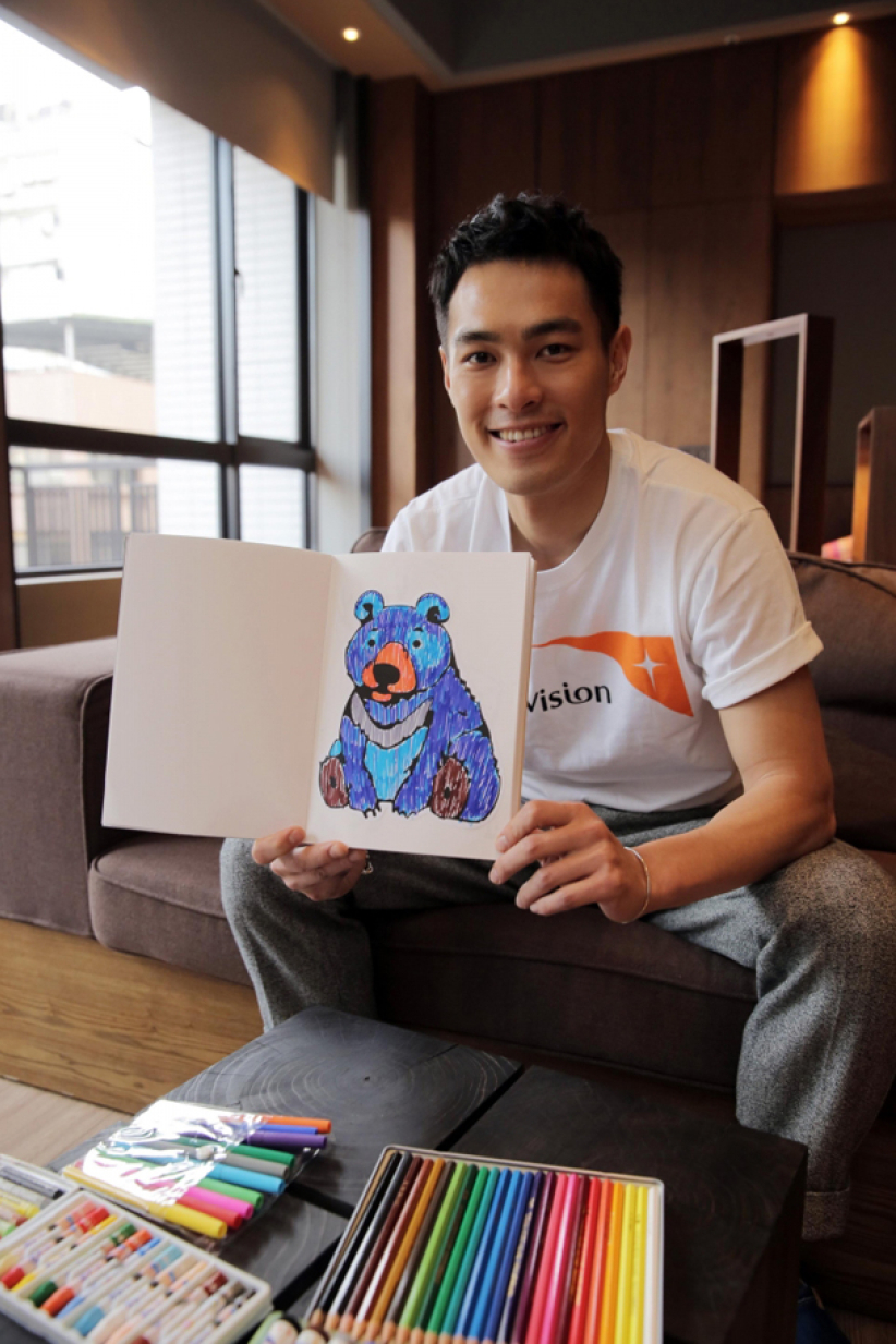 楊祐寧、宋芸樺啟程前往瓜地馬拉關懷貧困兒童 手繪「台灣特色集」拼貼繪本 將發揮戲胞