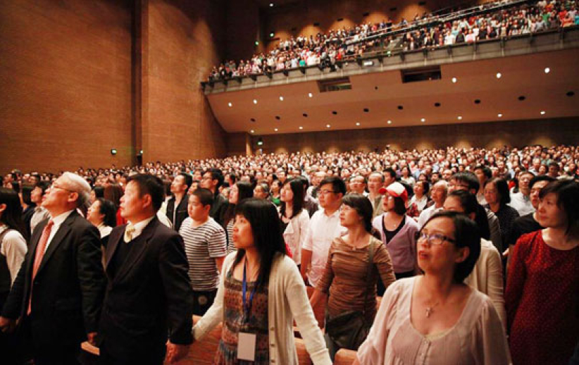 遠志明墨爾本「天歌2013」音樂佈道會餘音繞樑