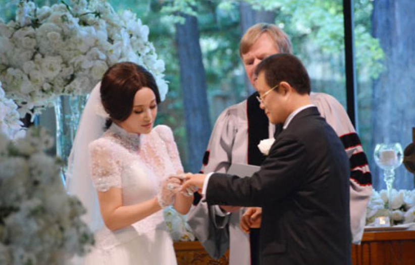 57歲劉曉慶婚禮 浪漫誓詞不慎「露饀了」