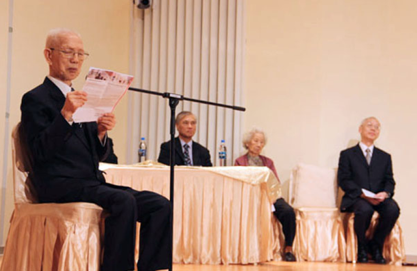 慈善實業家田家炳95歲高齡受洗 歸信耶穌基督