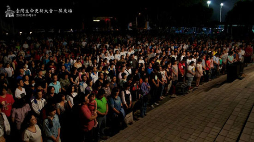 唐崇榮牧師台灣生命更新大會拉開序幕