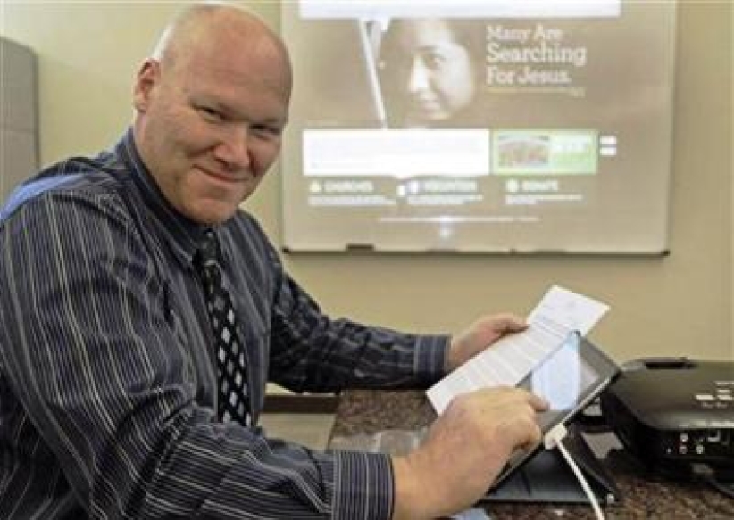 葛培理福音網站日領4千人信主