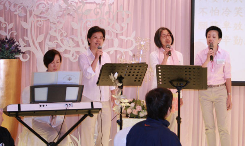 靈實向教牧介紹事工 望與教會協作服侍社區